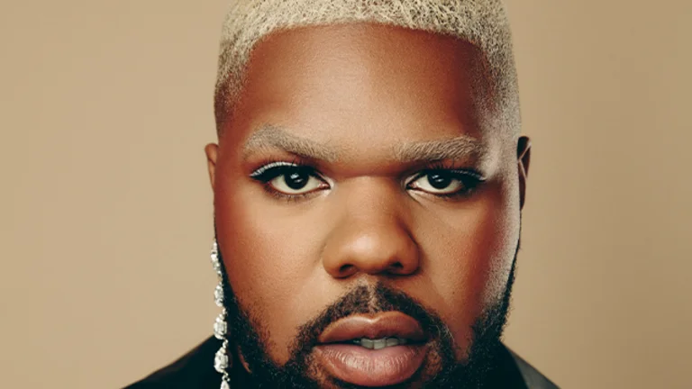 MNEK headshot