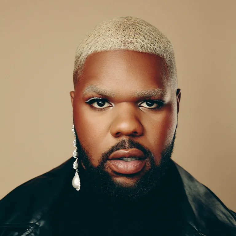 MNEK headshot